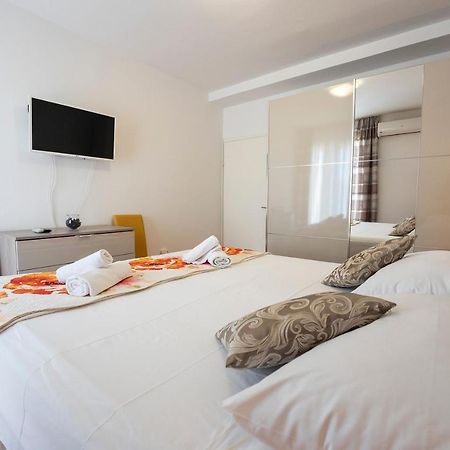 Apartment Suzy Zadar Exterior photo